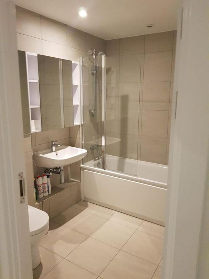 High View Two Bedroom Apartment In Woolwich London Exterior photo