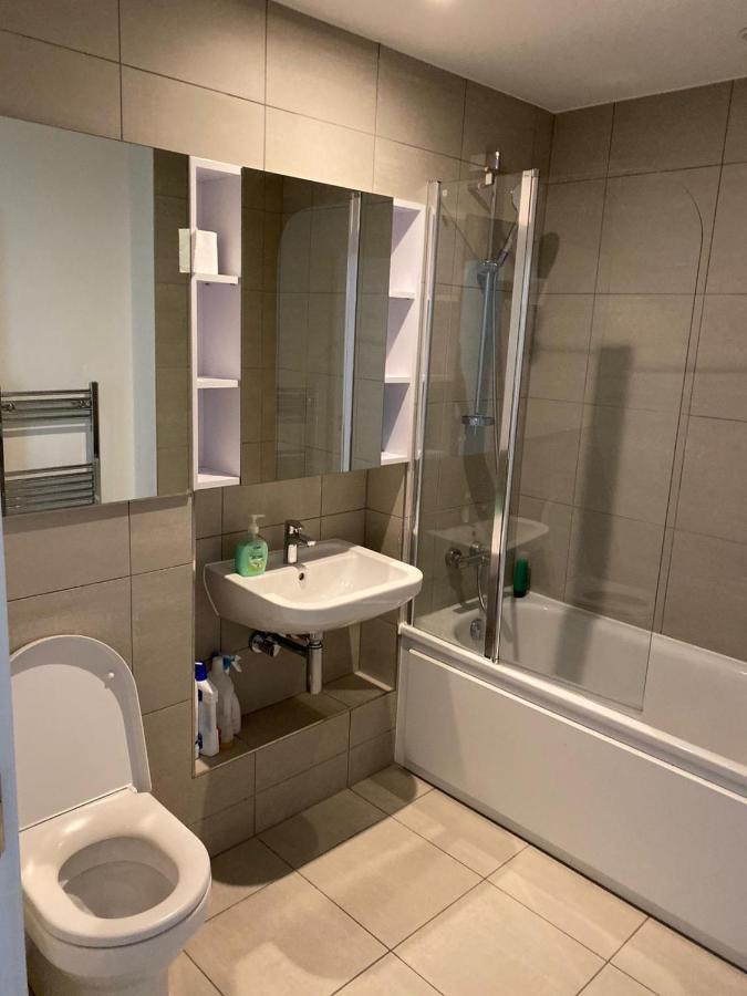 High View Two Bedroom Apartment In Woolwich London Exterior photo